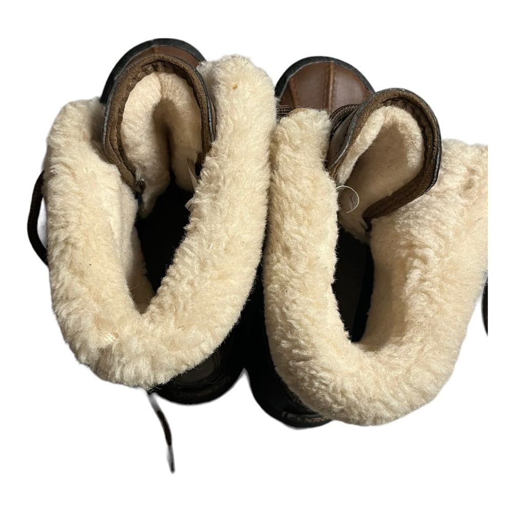 kids UGG  BUTTE II CWR BOOT waterproof & wool lining brown size 3 - Picture 6 of 8